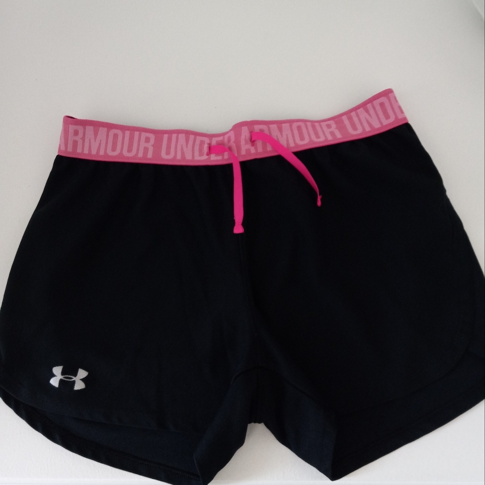 Womens/Girls Under Armour Shorts